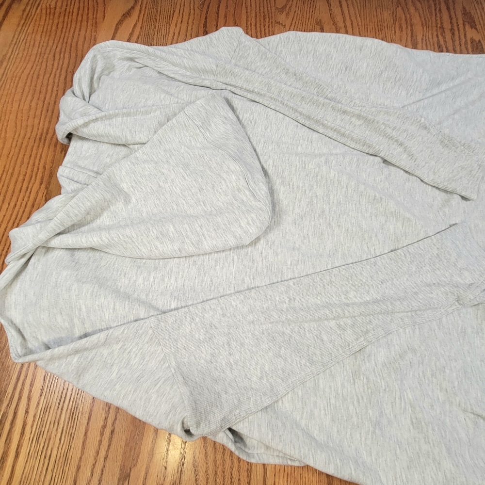Athleta Purana Wrap Sweatshirt Womens Large Gray Pullover Hoodie Sweater YOGA - Picture 11 of 11
